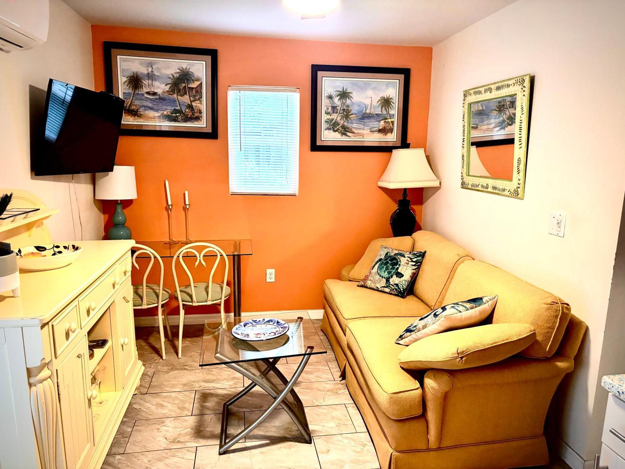 ~ Cozy In-Law Apartment Close To Siesta Key ~ Sarasota Exterior foto